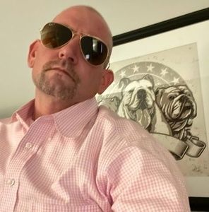 Meet your Posher, Joel